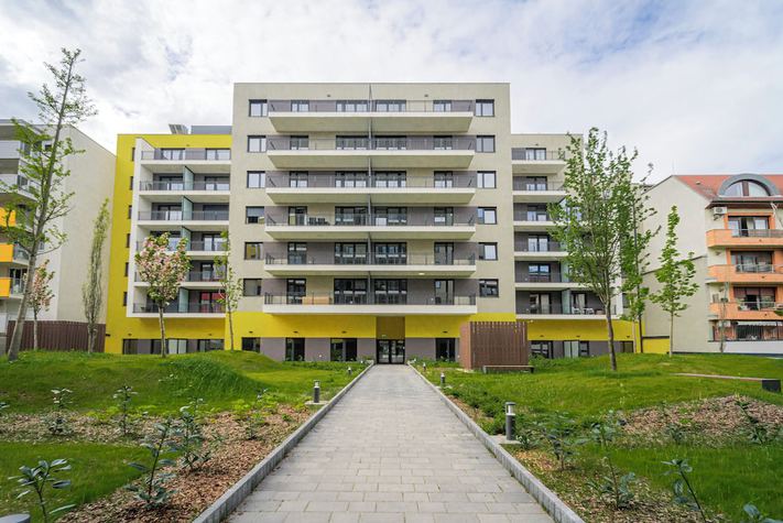 voir les prix pour WestSide Garden Apartments by Urbanrent