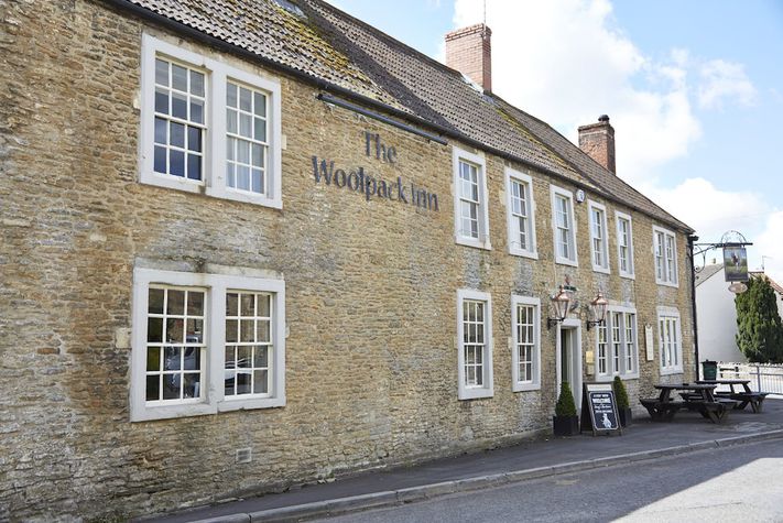 voir les prix pour Woolpack Inn Beckington by Greene King Inns