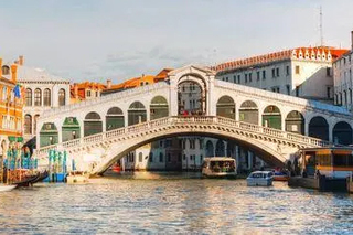 Voir les prix pour Hotel Apogia Sirio Venice - Mestre