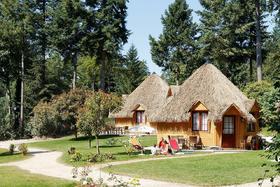 Image de Camping 5* Les Ormes, Domaine & Resort