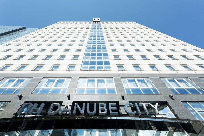 voir les prix pour NH Danube City