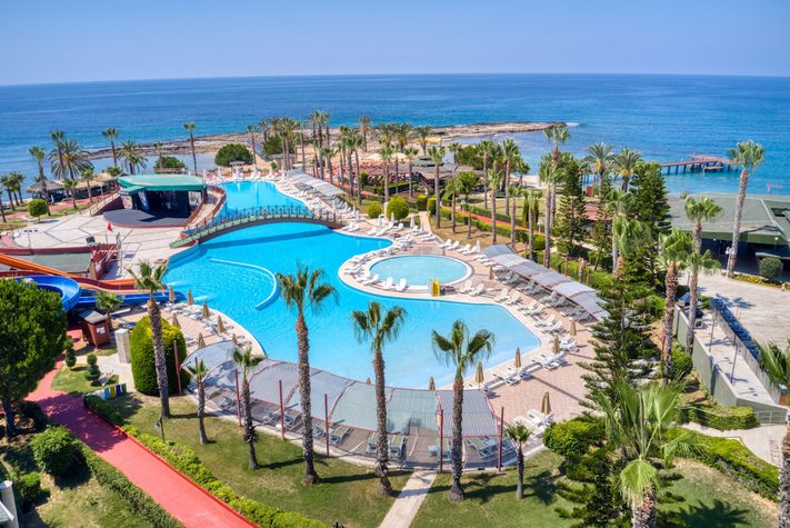 voir les prix pour Oz Hotels İncekum Beach Resort
