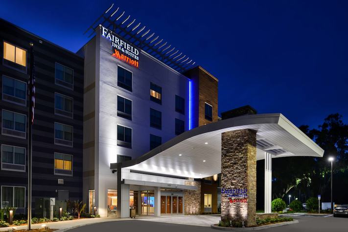 voir les prix pour Fairfield Inn & Suites by Marriott Orlando East/UCF Area