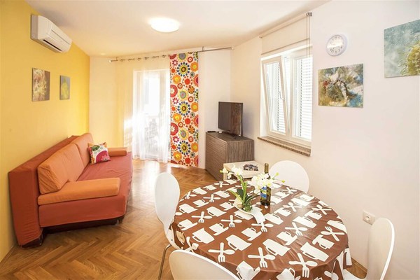 Apartment Mare 4 with Terrace