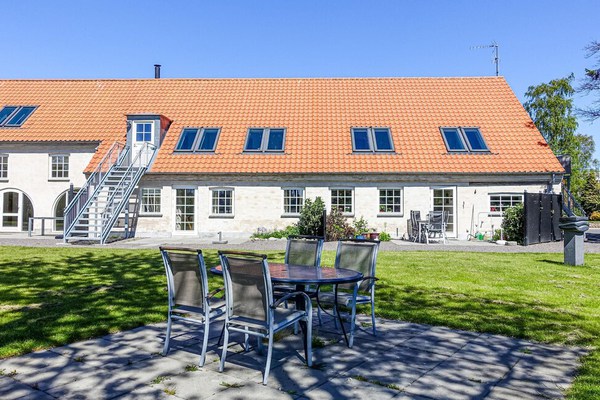 Stunning home in Rønne with 2 Bedrooms