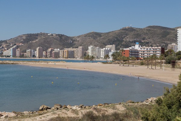 Cullera beachfront apartment
