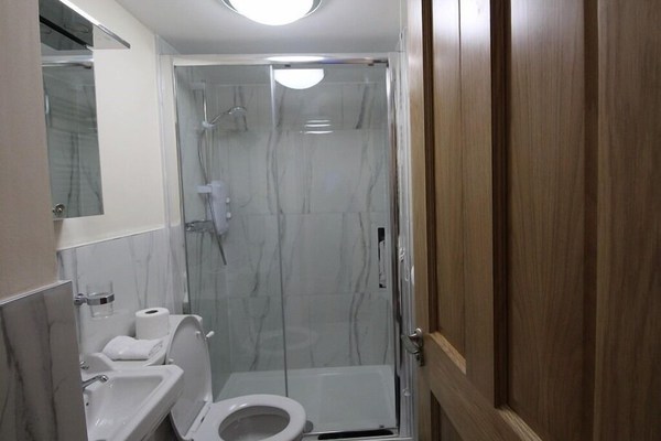 Appartement-de Luxe-Salle de bain privée séparée-Apartment 3