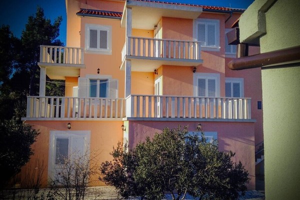 Appartement in Lumbarda avec vue mer, terrasse, Climatisation, WIFI (3632-2)