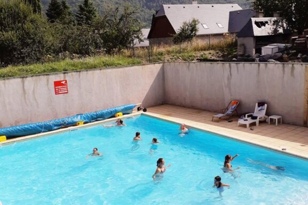 Wifi, piscine, terrasse, parking, télévision, casier à ski, 56m², Saint Lary Soulan