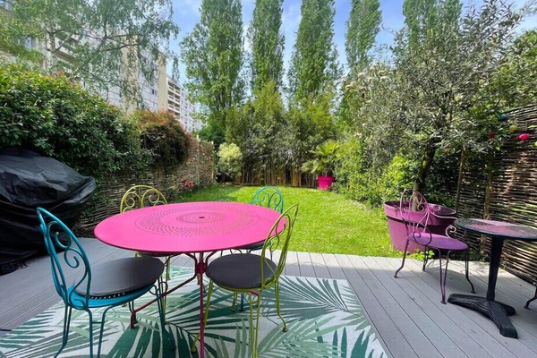 Atypical house with GARDENS near PARIS