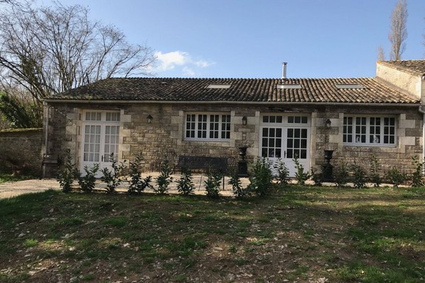 Countryside studio in the village of Surimeau, France