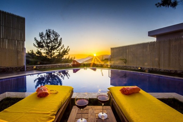 Stylish villa for 4 near Kalkan with totally privated pool