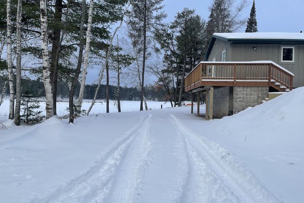Lakefront Cabin In The North Woods