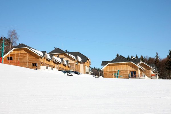 Wifi, à 300m des pistes de ski, remise en forme, piscine, parking, télévision, 40m², La Féclaz