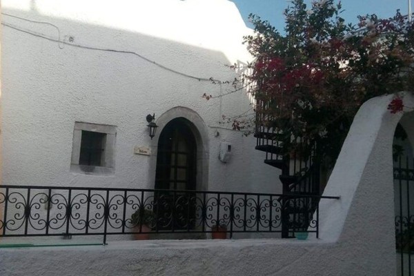 Inviting 2-Bed House in Lasithi