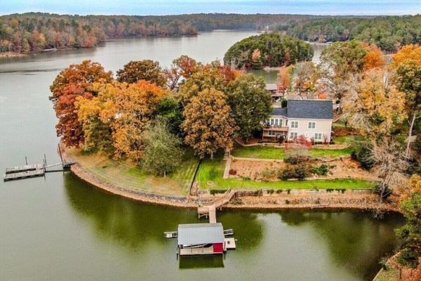 Coventry Cove Lakefront House