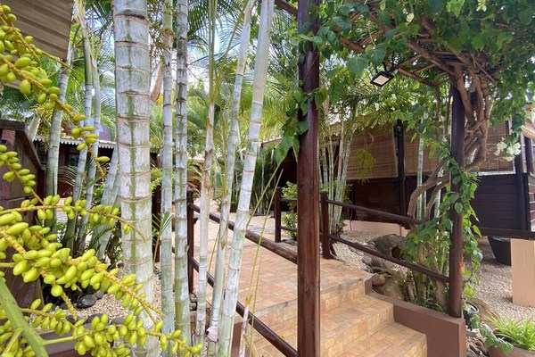 One bedroom house at Albion, 100 m away from the beach with shared pool, enclosed garden and wifi