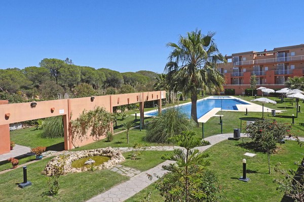 2 bedrooms appartement with shared pool, furnished garden and wifi at Islantilla - 1 km away from the beach