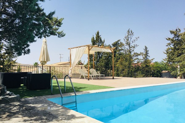 Fantastique maison avec piscine privée et jardin