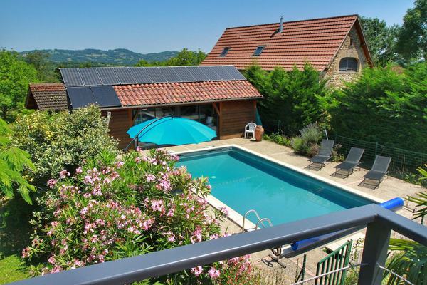 Maison Quercynoise avec piscine : Idéale famille et amis