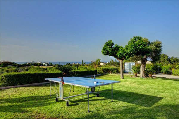 Villa Nasia: Large Private Pool, Sea Views, A/C, WiFi