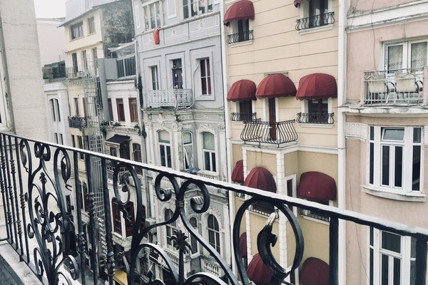 Appartement au toit avec terrasse au coeur d'Istanbul