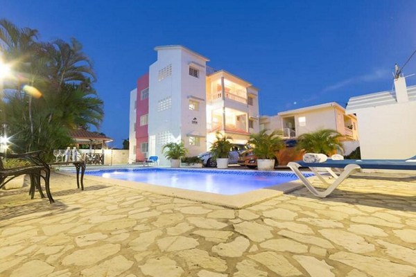 Apartment with 2 bedrooms & 2 bathrooms, with pool, BBQ, parking, balcony