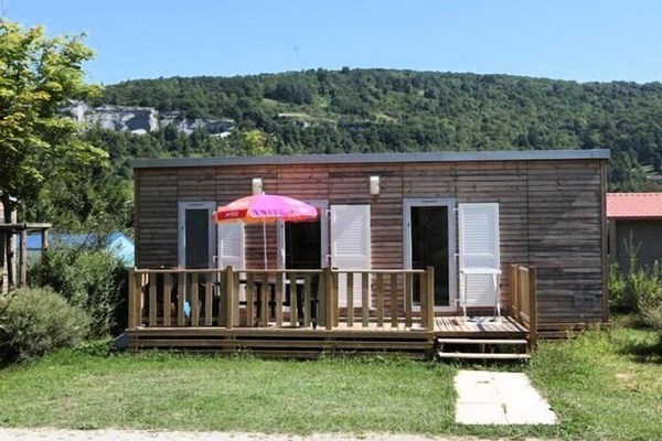 Camping Ecologique la Roche d'Ully**** - Cottage Granvelle 3 pièces 4/6 personnes