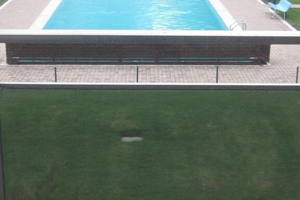 Bruxelles, Luxueux et spacieux appartement avec piscine très bien situé