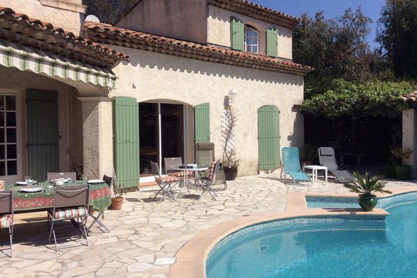 Mas Provençal familial, piscine, BBQ, 5min de la plage