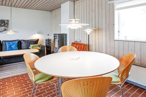 Maison de vacances moderne dans le Jutland avec terrasse