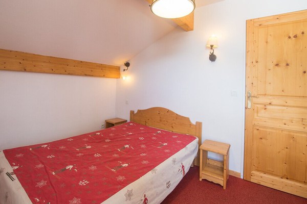 B602 - Two-Bedroom Apartment with cabin (8 people) - LES TERRASSES DE LA BERGERIE