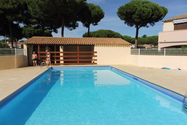 Très beau T2 piscine Pinède Cap d'Agde