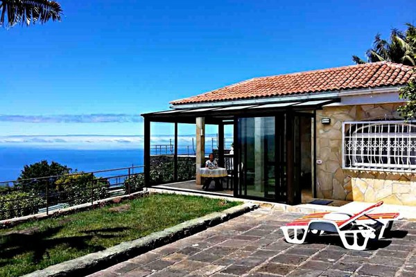 Finca Panoramica Teidemar, 3 Schlafzimmer/Bäder, tolle Fernsicht, Gärten, Pool, Grill und Parkplatz