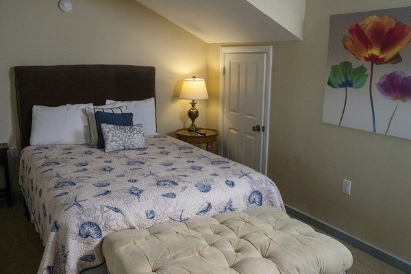 Beautiful 1 bedroom unit at resort, sleeps 4