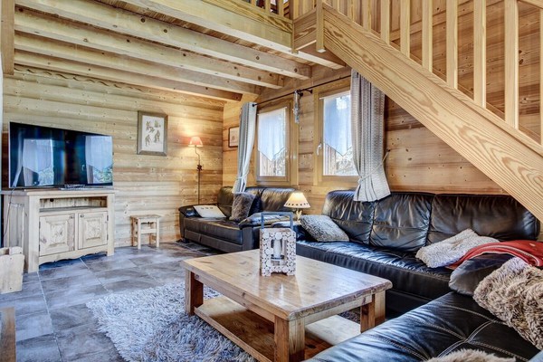 SUPERBE CHALET 6 PERS. IDEALEMENT SITUE VERSANT SUD/Jaccuzzi - Modulable 8 - 10 OU 12 pers.
