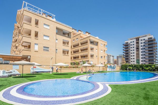 Beautiful apartment in Oropesa with Outdoor swimming pool and 2 Bedrooms