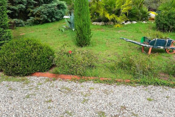 One bedroom appartement with enclosed garden at Montauban