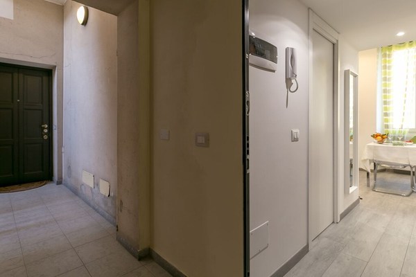Studio fully equipped located in the Piazza Napoli area. Free unlimited WiFi