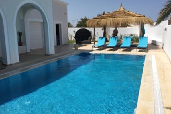 4 bedrooms villa at Aghir, 300 m away from the beach with private pool, jacuzzi and furnished terrace