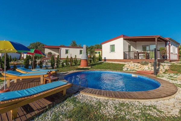 Holiday house with private pool No.1 in holiday park Jelovci