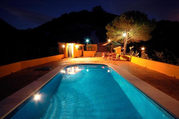 Spacieuse villa avec piscine and Wifi
