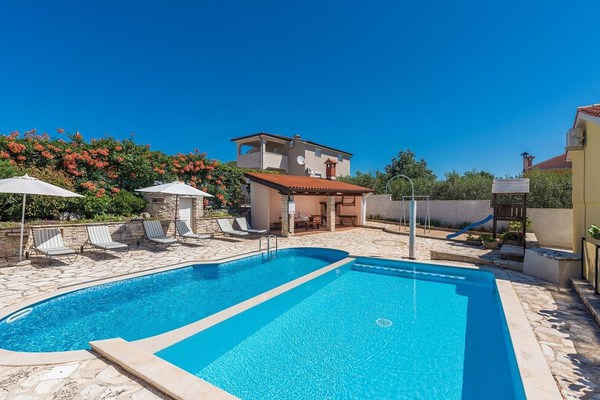 Casa Olivia with private pool and BBQ