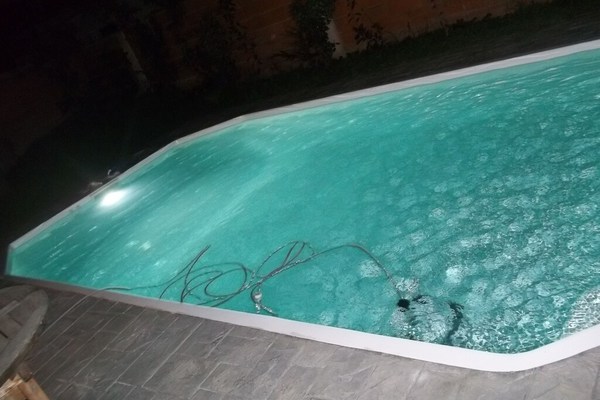 CHAMBRE D HOTE DE LUXE  piscine privée chauffée salle d eau et terrasse jardin