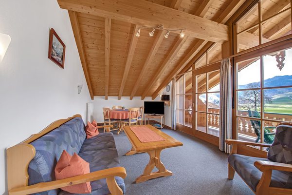 Charming Apartment “Hochplatte” with Mountain View, Wi-Fi, Balcony