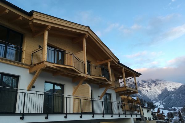 Spacious penthouse in an idyllic village near the ski lift