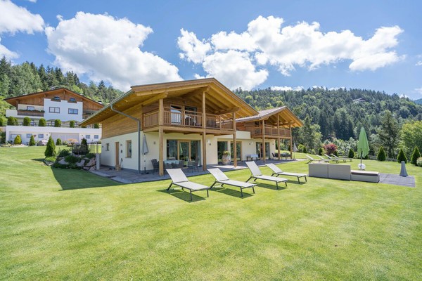 Gasserhof - Chalet B with Mountain View, Garden & Wi-Fi; Parking Available