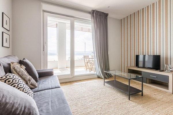Amazing apartment in Foz with WiFi and 1 Bedrooms