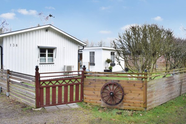 2 bedroom accommodation in Hagby