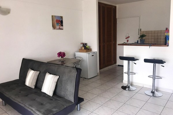 Studio with sea view and wifi at La Trinité - 1 km away from the beach